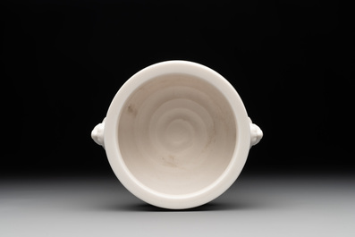 A Chinese Dehua blanc de Chine censer, Xuande mark, 18th C.