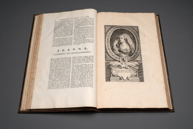 Verheerlykt Vlaandre, Flandria Illustrata, an illustrated chronicle of Flanders in three tomes and two volumes, Flanders, dated 1735