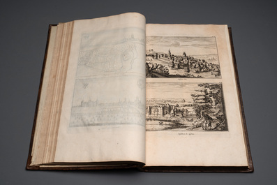 Verheerlykt Vlaandre, Flandria Illustrata, an illustrated chronicle of Flanders in three tomes and two volumes, Flanders, dated 1735