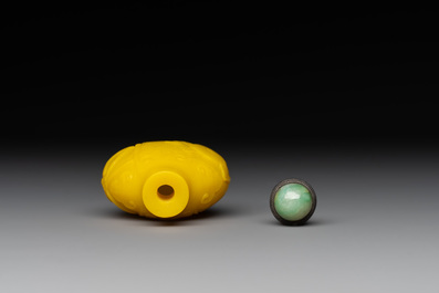 A Chinese yellow Peking glass 'elephant' snuff bottle, Xing You Heng Tang 行有恆堂 mark, 19th C.
