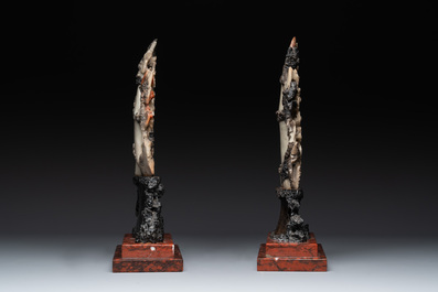 A pair of Chinese carved soapstone groups and a painted alabaster and wood table screen depicting a folk tale, 18/19th C.
