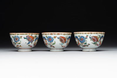Five Chinese famille rose 'Madame de Pompadour' cups and two saucers, Qianlong, ca. 1745