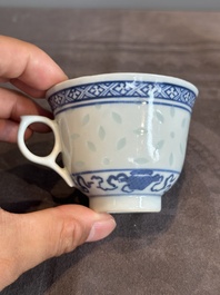 A collection of 22 Chinese blue and white wares, Ruo Shen Zhen Cang 若深珍藏 mark, 19/20th C.