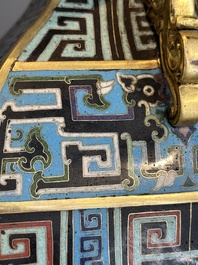 A Chinese cloisonn&eacute; square archaic-style vase, Qianlong and Ren mark, 19/20th C.