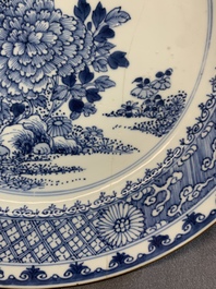 A large and varied collection of Chinese porcelain, Kangxi and later