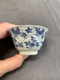 Twelve Chinese blue and white saucers and eight cups, Kangxi/Yongzheng