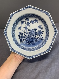 A large and varied collection of Chinese porcelain, Kangxi and later