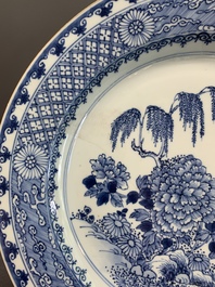 A large and varied collection of Chinese porcelain, Kangxi and later