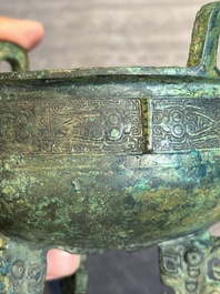 A rare Chinese archaic bronze tripod ritual food vessel, 'ding 鼎', Shang
