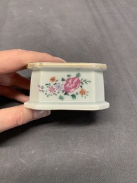 A collection of five Chinese blue and white, famille rose and Imari-style salts, Kangxi/Qianlong