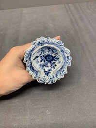A collection of five Chinese blue and white, famille rose and Imari-style salts, Kangxi/Qianlong