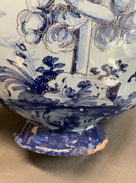 A blue and white Italian maiolica pilgrim flask, Savona, ca. 1700