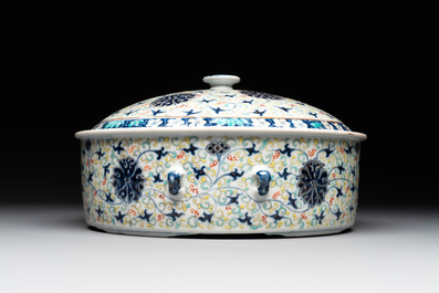A Chinese famille verte vase mounted as lamp and a famille rose covered tureen, 19th C.