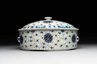 A Chinese famille verte vase mounted as lamp and a famille rose covered tureen, 19th C.