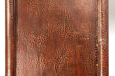 A large Chinese lacquered tapered round-corner cabinet, 'yuanjiaogui', Ming, 16/17th C.