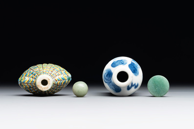 A Chinese blue and white 'dragon' snuff bottle and a polychrome 'peacock' snuff bottle, Yongzheng mark, 19/20th C.