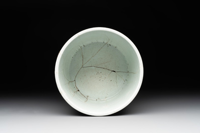 A Chinese famille rose 'Eight Immortals' brush pot, 19th C.