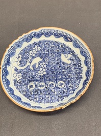 A Chinese blue and white shonzui ko-sometsuke dish with birds and calligraphy for the Japanese market, Fu 福 mark, Ming, 17th C.