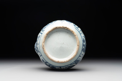 A Chinese blue and white 'kraak' porcelain kendi, Wanli