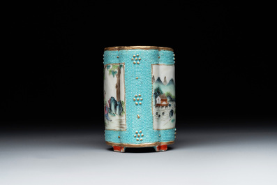 A small Chinese famille rose turquoise-ground brush pot, Qianlong mark, 19th C.