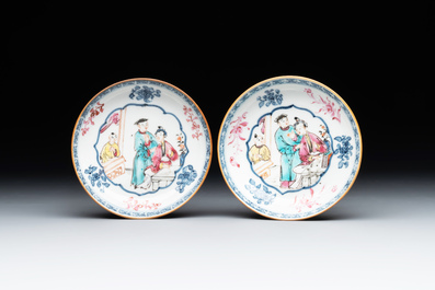 A collection of 12 pieces Chinese famille rose, vert and Imari-style cups and saucers, Yongzheng/Qianlong