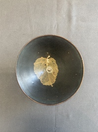 A rare Chinese Jizhou leaf-decorated conical tea bowl, Southern Song