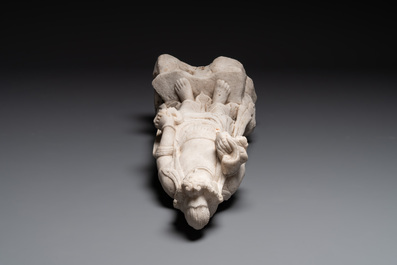 A Chinese white marble sculpture of Guanyin, 19/20th C.