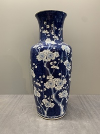 A Chinese blue and white 'prunus on breaking ice' vase, 19th C.