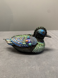 Two Chinese precious stone inset, enamelled and filigree silver mandarin duck-form boxes and covers, 19/20th C.