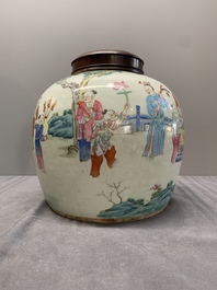 A Chinese famille rose '100 boys' jar and wooden cover, 19th C.