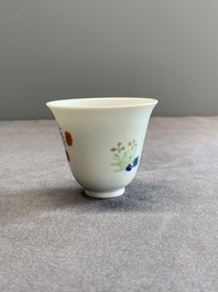 A pair of fine Chinese doucai wine cups, Jie Mei Ya Zhi 介眉雅製 mark, 19th C.
