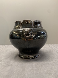 A collection of four Chinese monochrome-glazed ware, Kangxi and Qianlong mark, 19/20th C.