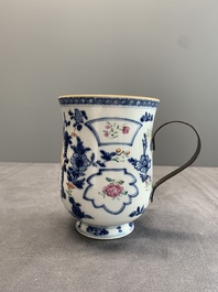 A varied collection of 13 Chinese famille rose, blue and white wares, Transitional period/19th C.