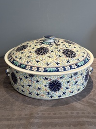 A Chinese famille verte vase mounted as lamp and a famille rose covered tureen, 19th C.