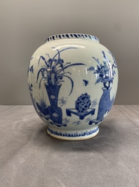 A fine Chinese blue and white 'antiquities' jar, Jiajing mark, Transitional period