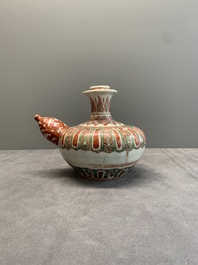 A Chinese Swatow green- and red-enamelled kendi with ornamental design, Ming