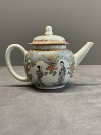 A fine Chinese famille rose and grisaille teapot with figural design, Yongzheng
