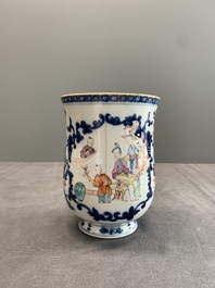 A varied collection of 13 Chinese famille rose, blue and white wares, Transitional period/19th C.