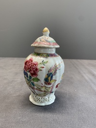 A varied collection of 13 Chinese famille rose, blue and white wares, Transitional period/19th C.