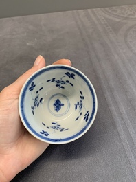 A varied collection of Chinese porcelain, Yongzheng and later