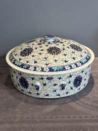 A Chinese famille verte vase mounted as lamp and a famille rose covered tureen, 19th C.