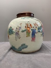A Chinese famille rose '100 boys' jar and wooden cover, 19th C.