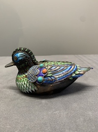 Two Chinese precious stone inset, enamelled and filigree silver mandarin duck-form boxes and covers, 19/20th C.