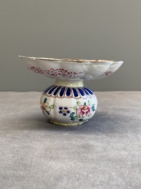 A Chinese Canton enamel spittoon, Yongzheng/Qianlong