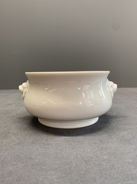 A Chinese Dehua blanc de Chine censer, Xuande mark, 18th C.