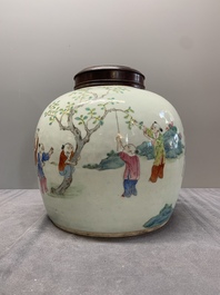 A Chinese famille rose '100 boys' jar and wooden cover, 19th C.
