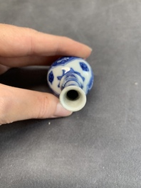 A varied collection of 13 Chinese famille rose, blue and white wares, Transitional period/19th C.
