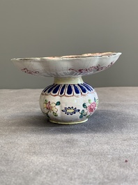 A Chinese Canton enamel spittoon, Yongzheng/Qianlong