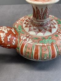 A Chinese Swatow green- and red-enamelled kendi with ornamental design, Ming