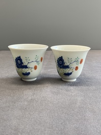 A pair of fine Chinese doucai wine cups, Jie Mei Ya Zhi 介眉雅製 mark, 19th C.